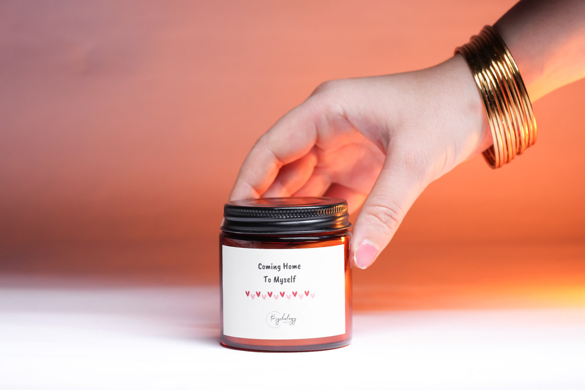 Coming Home to Myself - A 21 Day Healing Ritual with Journal & Candle - Image 2